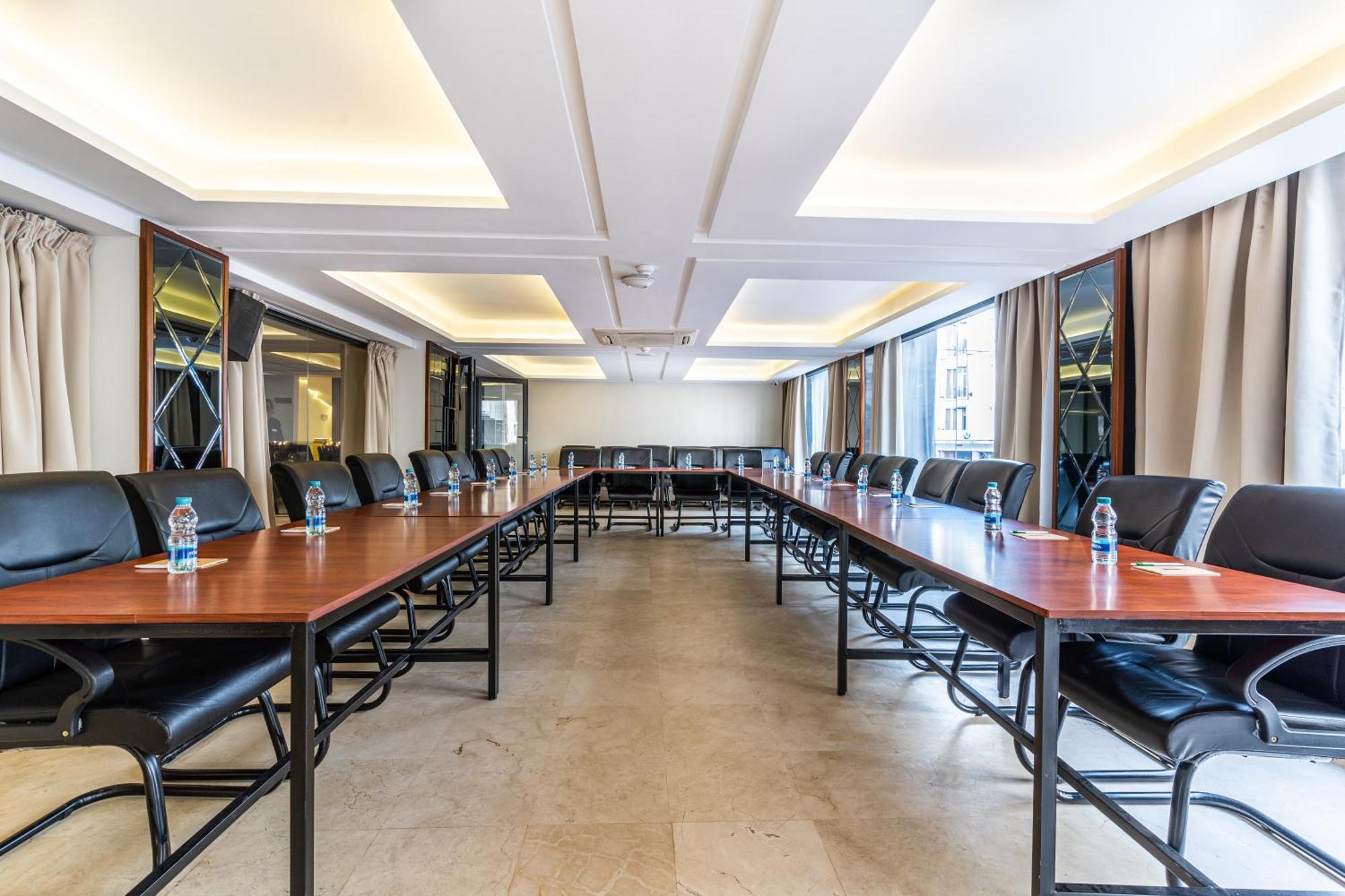 One Hotel Casablanca Kültér fotó The meeting room of the African Union