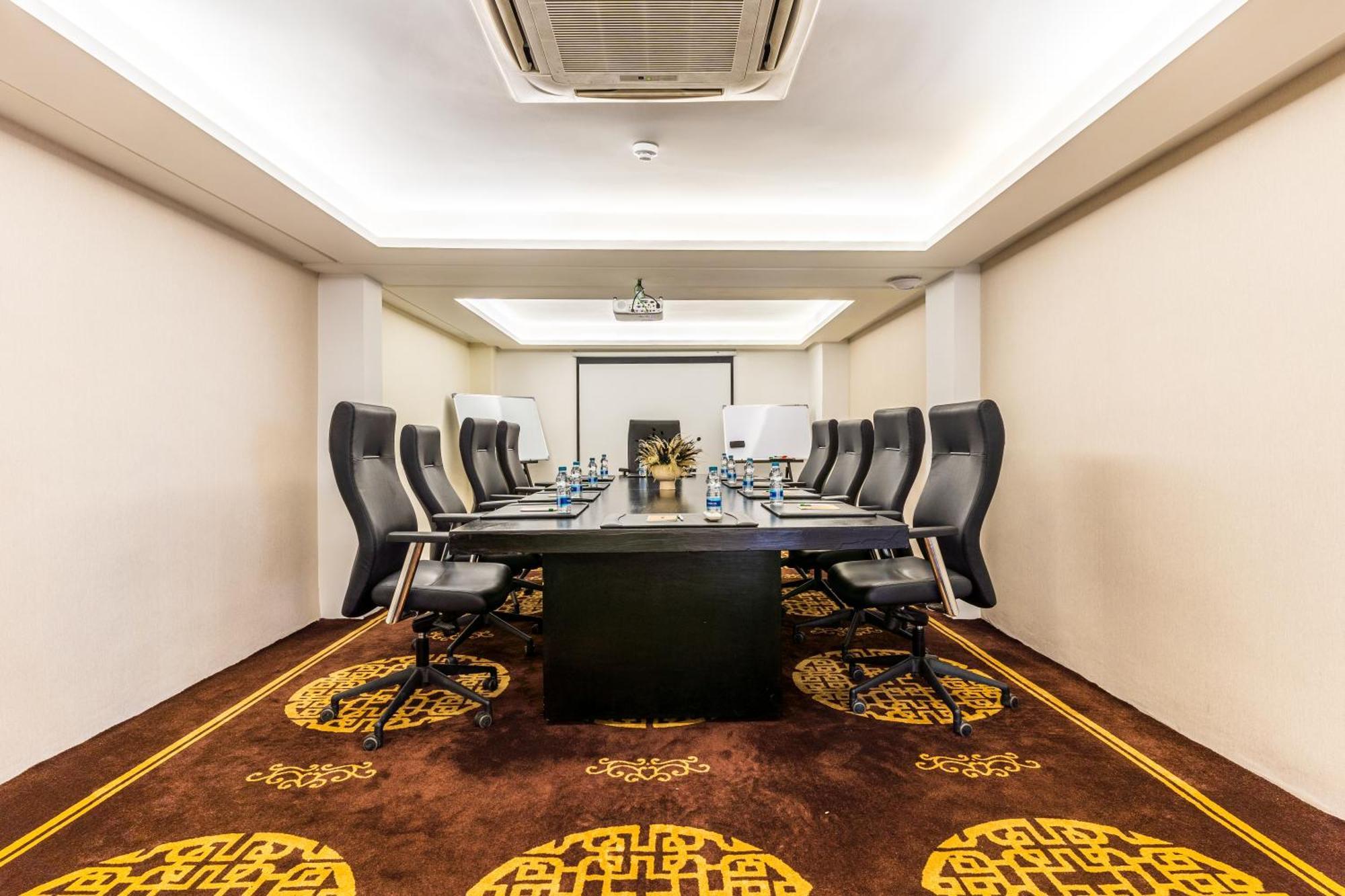 One Hotel Casablanca Kültér fotó Meeting room